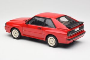 Audi Sport Quattro Rosso Edizione Concessionaria AUTOart 1:18 5030400205 Pressofusione — immagine 7 di 8