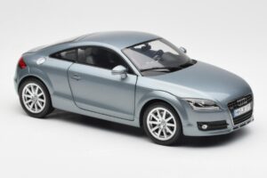 Audi TT 8J Condor Grigio Minichamps 1:18 5010500415 Pressofusione — immagine 6 di 8