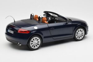 Audi TT 8J Roadster Blu Mare Profondo Minichamps 1:18 5010500525 Pressofusione — immagine 3 di 8