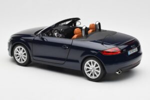 Audi TT 8J Roadster Blu Mare Profondo Minichamps 1:18 5010500525 Pressofusione — immagine 7 di 8