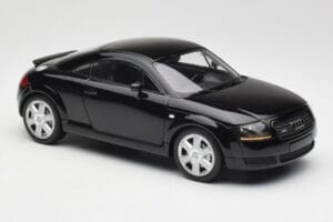 Audi TT 8N Nero Minichamps 1:18 155017021 Pressofusione — immagine 4 di 6