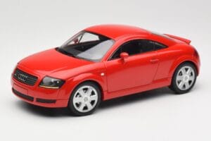 Audi TT 8N Rosso Minichamps 1:18 155017022 Pressofusione