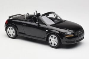 Audi TT 8N Roadster Black Metallic Minichamps 1:18 155017030 Pressofusione — immagine 4 di 6