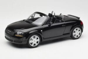 Audi TT 8N Roadster Black Metallic Minichamps 1:18 155017030 Pressofusione