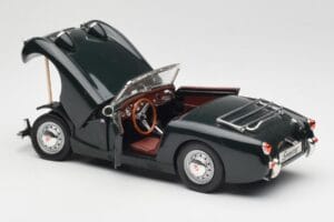 Austin-Healey Sprite Leaf Green Revell 1:18 08837 Pressofusione — immagine 5 di 8