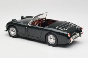 Austin-Healey Sprite Leaf Green Revell 1:18 08837 Pressofusione — immagine 7 di 8
