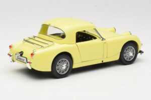 Austin-Healey Sprite Mk1 Giallo Revell 1:18 08835 Pressofusione — immagine 3 di 8