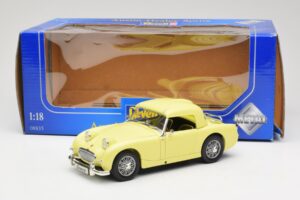 Austin-Healey Sprite Mk1 Giallo Revell 1:18 08835 Pressofusione — immagine 8 di 8
