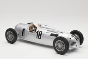 Auto Union Typ C #18 B. Rosemeyer Internationales Eifelrennen Nürburgring Winner 1936 Minichamps 1:18 155361018 Pressofusione — immagine 5 di 6
