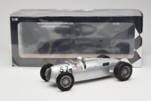 Auto Union Type C #57 H. Stuck Winner Shelsley Walsh Hill Climb 1936 Minichamps 1:18 155361057 Pressofusione — immagine 6 di 6