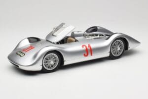 Auto Union Typ C Stromlinie #31 B. Rosemeyer 1937 Argento Revell 1:18 08436 Pressofusione — immagine 2 di 8