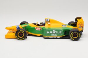 Benetton Ford B193B #5 R. Patrese 3rd Place British GP 1993 Minichamps 1:18 110930906 Pressofusione — immagine 3 di 6