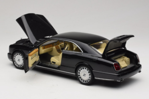 Bentley Brooklands Nero Minichamps 1:18 100139600 Pressofusione — immagine 5 di 8