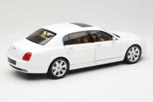 Bentley Continental Flying Spur Bianco Minichamps 1:18 100139461 Pressofusione — immagine 3 di 8