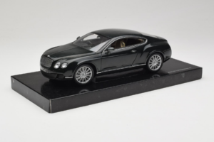 Bentley Continental GT British Racing Green Minichamps 1:18 BL570 Pressofusione — immagine 3 di 8