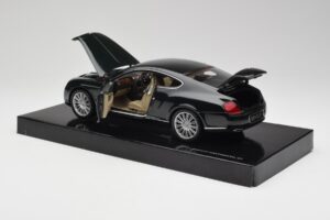 Bentley Continental GT Cumbrian Verde Minichamps 1:18 103139623 Pressofusione — immagine 5 di 8