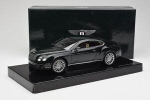 Bentley Continental GT Cumbrian Verde Minichamps 1:18 103139623 Pressofusione — immagine 8 di 8