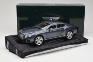 Bentley Continental GT Grey Metallic Minichamps 1:18 100139920 Pressofusione — immagine 8 di 8