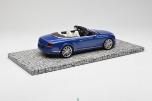 Bentley Continental GT Speed Cabriolet Blu Minichamps 1:18 107139331 Pressofusione — immagine 2 di 6