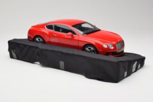 Bentley Continental GT St. James Red Minichamps 1:18 100139922 Pressofusione — immagine 6 di 8