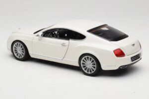 Bentley Continental GT Bianco Minichamps 1:18 100139621 Pressofusione — immagine 7 di 8