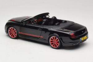 Bentley Continental Supersports ISR Cabriolet Nero Con Cerchi Rossi Bburago 1:18 18-11035 Pressofusione — immagine 7 di 8