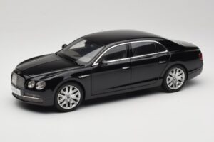 Bentley Flying Spur W12 Diamond Black Kyosho 1:18 08891DBK Pressofusione