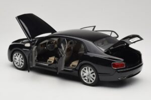 Bentley Flying Spur W12 Diamond Black Kyosho 1:18 08891DBK Pressofusione — immagine 5 di 8