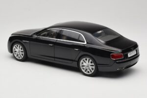 Bentley Flying Spur W12 Diamond Black Kyosho 1:18 08891DBK Pressofusione — immagine 7 di 8