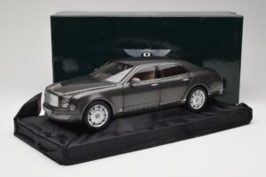 Bentley Mulsanne Brodgar Metallic Minichamps 1:18 BL843 Pressofusione — immagine 8 di 8