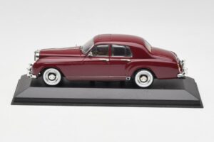 Bentley S1 Continental Flying Spur Crema Minichamps 1:43 436139551 Pressofusione