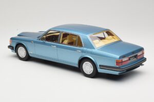 Bentley Turbo R LWB Blu GT Spirit 1:18 GT782 Resina — immagine 5 di 6