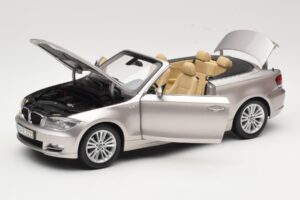 BMW 1 Series E88 Cabriolet Mineral Silver Metallic Kyosho 1:18 80430427020 Pressofusione — immagine 2 di 8