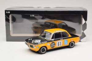 BMW 1600-2 BMW Alpina #61 R. Herzog / N. Lauda DNF 6 Hours Nurburgring 1970 Minichamps 1:18 155702661 Pressofusione — immagine 6 di 6