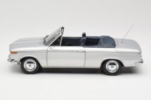 BMW 1600 Cabriolet Argento Minichamps 1:18 80430145819 Pressofusione — immagine 4 di 8