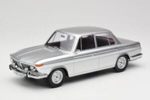 BMW 1800 Ti Argento Minichamps 1:18 107024000 Resina