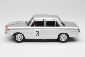 BMW 1800 TiSA #3 D. Glemser / J. Ickx 24 Hours of Spa 1965 Minichamps 1:18 155652903 Pressofusione — immagine 3 di 6