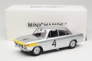 BMW 1800 TiSA #4 J. Ickx / J. van Ophem 24 Hours of Spa 1965 Winners Minichamps 1:18 107652504 Resina — immagine 6 di 6
