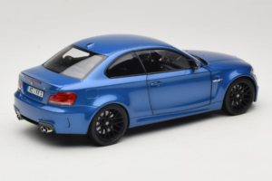 BMW 1M Coupe E82 Blue Metallic Minichamps 1:18 110020025 Pressofusione — immagine 3 di 8