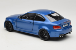 BMW 1M Coupe E82 Blue Metallic Minichamps 1:18 110020025 Pressofusione — immagine 7 di 8
