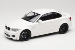 BMW 1M Coupe E82 Bianco Minichamps 1:18 110020022 Pressofusione