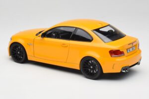 BMW 1M Coupe E82 Giallo Minichamps 1:18 110020026 Pressofusione — immagine 7 di 8