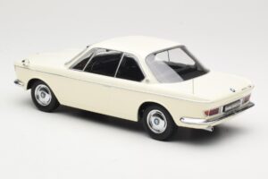 BMW 2000 CS Coupe Crema KK-Scale 1:18 KKDC180121 Pressofusione — immagine 5 di 6