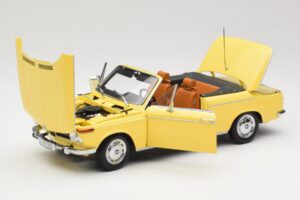 BMW 2002 Cabriolet Verde Brillante Minichamps 1:18 80430145820 Pressofusione — immagine 2 di 8