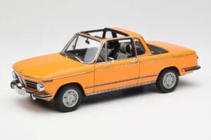 BMW 2002 E10 Cabriolet Colorado Arancione AUTOart 1:18 80430300713 Pressofusione