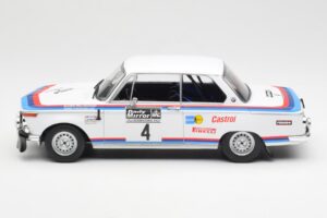 BMW 2002 #4 B. Waldegard / H. Thorzelius RAC Rally 1973 IXO 1:18 18RMC163 Pressofusione — immagine 3 di 6
