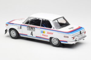 BMW 2002 #4 B. Waldegard / H. Thorzelius RAC Rally 1973 IXO 1:18 18RMC163 Pressofusione — immagine 5 di 6