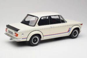 BMW 2002 Turbo E10 Chamonix Bianco Otto 1:12 G077 Resina — immagine 2 di 5