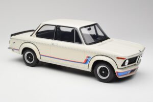 BMW 2002 Turbo E10 Chamonix Bianco Otto 1:12 G077 Resina — immagine 3 di 5