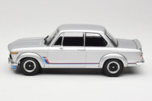 BMW 2002 Turbo E10 Argento Minichamps 1:18 155026201 Pressofusione — immagine 3 di 6